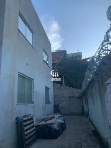 Casa com 5 Quartos à venda, 240m² no São Lucas, Belo Horizonte