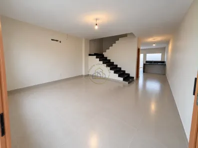 Casa com 3 Quartos à venda, 123m² no Lagoa, Macaé