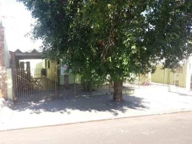 Casa com 4 Quartos à venda, 432m² no Jardim Santana, Presidente Prudente