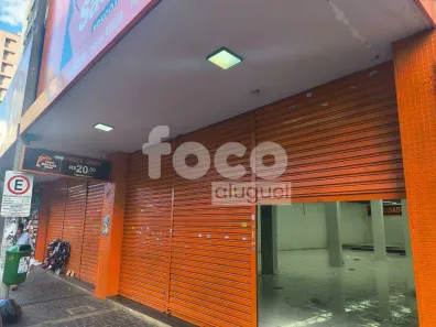 Ponto Comercial para alugar, 650m² no Centro, Uberlândia