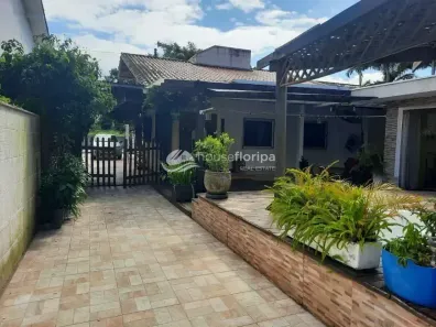Casa com 4 Quartos à venda, 204m² no Campeche, Florianópolis