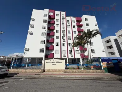 Apartamento com 2 Quartos à venda, 63m² no Praia Comprida, São José