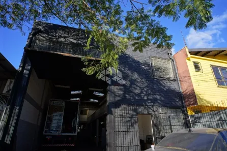 Galpão/Depósito/Armazém à venda, 367m² no Jardim Floresta, Porto Alegre