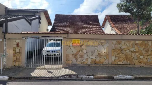 Sobrado com 3 Quartos à venda, 200m² no Parque São Benedito, Pindamonhangaba