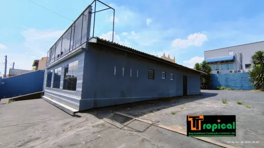Imóvel Comercial com 7 Quartos para alugar, 210m² no Vila São Francisco, Hortolândia