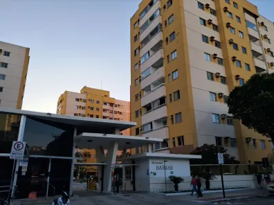 Apartamento com 2 Quartos para alugar, 65m² no Jardim Camburi, Vitória