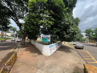 à venda, 602m² no Jardim Tupinambá, Maringá