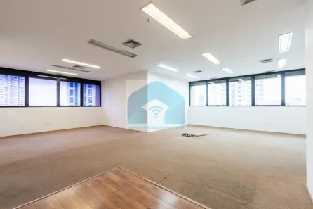 Imóvel Comercial à venda, 120m² no Santo Amaro, São Paulo