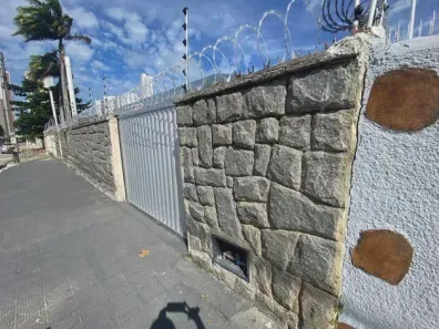 Casa com 9 Quartos para alugar, 180m² no Ponta Negra, Natal