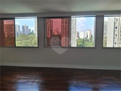 Apartamento com 3 Quartos à venda, 140m² no Vila Suzana, São Paulo