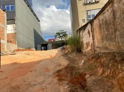 Lote/Terreno à venda, 720m² no Novo Eldorado, Contagem