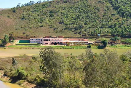 Fazenda/Sítio com 12 Quartos à venda, 15000m² no , Santos Dumont