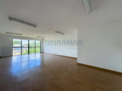 Sala Comercial para alugar, 59m² no Asa Norte, Brasília