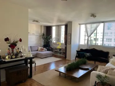 Apartamento com 2 Quartos para alugar, 133m² no Jardim Europa, São Paulo
