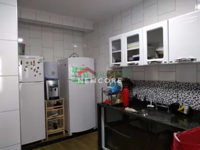 Sobrado com 4 Quartos à venda, 240m² no Balneario Regina Maria, Mongaguá
