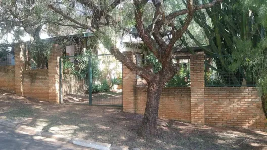 Casa de Condomínio com 3 Quartos à venda, 229m² no Colinas do Ermitage (Sousas), Campinas