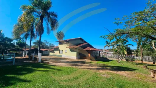 com 6 Quartos à venda, 1m² no Centro, Tapiratiba