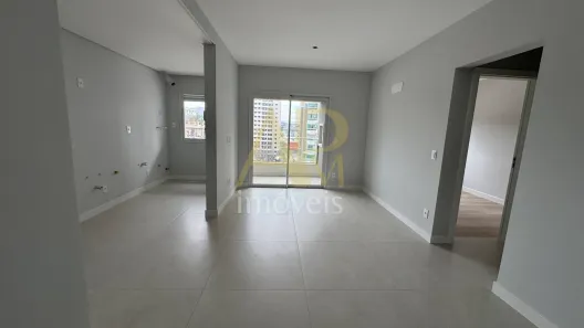 Apartamento com 2 Quartos à venda, 78m² no Barreiros, São José