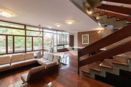 Casa com 3 Quartos à venda, 308m² no Rolinópolis, São Paulo