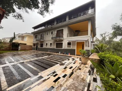 Casa de Condomínio com 5 Quartos para alugar, 585m² no Parque dos Príncipes, São Paulo