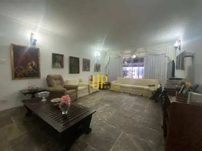Casa com 4 Quartos à venda, 220m² no Santo Amaro, São Paulo