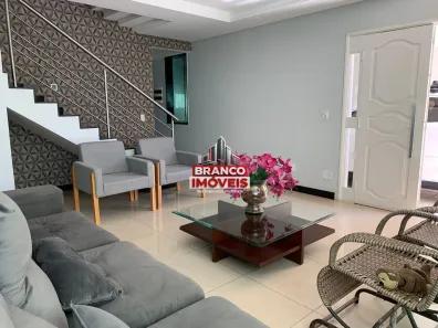 Casa com 4 Quartos à venda, 387m² no Guará I, Brasília