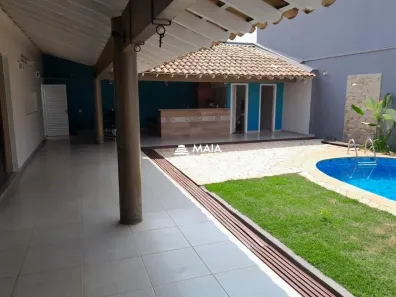 Casa com 5 Quartos à venda, 470m² no Santa Maria, Uberaba