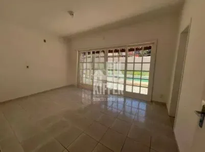 Casa com 3 Quartos à venda, 330m² no Piratininga, Niterói