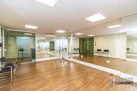 Sala Comercial para venda ou aluguel, 100m² no Centro, Curitiba