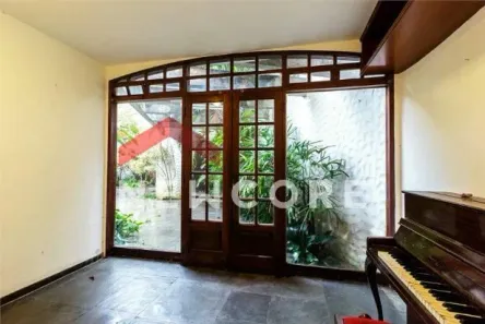 Casa com 4 Quartos à venda, 600m² no Jardim das Bandeiras, São Paulo