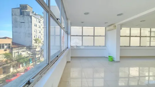 Sala Comercial à venda, 47m² no São Geraldo, Porto Alegre