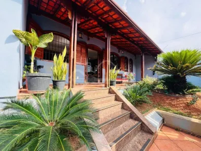 Casa com 3 Quartos à venda, 351m² no Castelo, Belo Horizonte