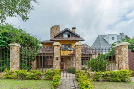 Casa com 4 Quartos à venda, 510m² no São Lourenço, Curitiba