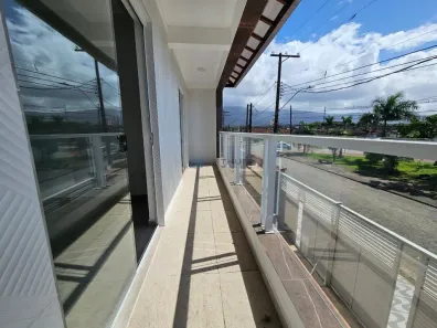 Casa de Condomínio com 2 Quartos à venda, 67m² no Caiçara, Praia Grande