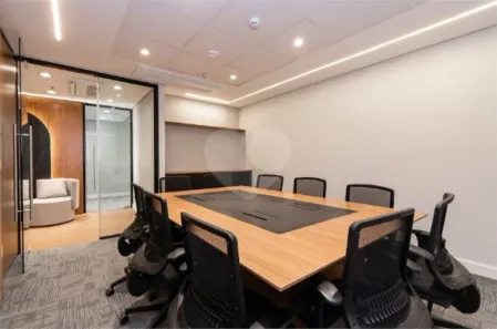 Sala Comercial para alugar, 135m² no Santa Cecília, São Paulo