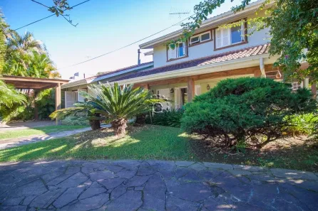Casa de Condomínio com 5 Quartos à venda, 460m² no Pedra Redonda, Porto Alegre