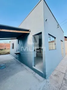 Casa com 2 Quartos à venda, 63m² no São Jorge, Uberlândia