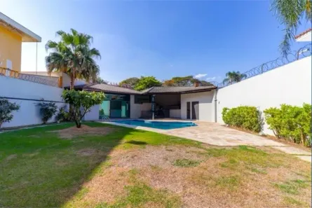 Casa com 4 Quartos para alugar, 450m² no Alto de Pinheiros, São Paulo