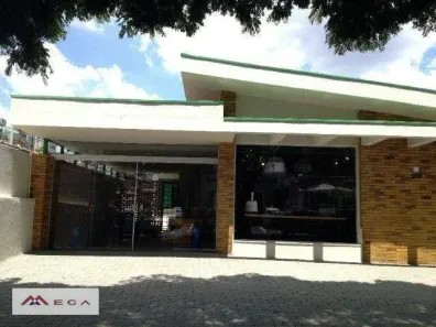 Casa com 5 Quartos para alugar, 240m² no Cambuí, Campinas