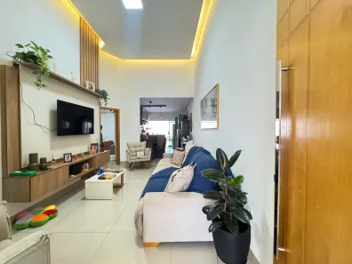 Casa com 3 Quartos à venda, 131m² no Parque das Flores, Goiânia