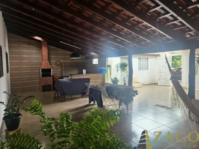 Casa com 3 Quartos à venda, 200m² no Residencial Palermo, Franca