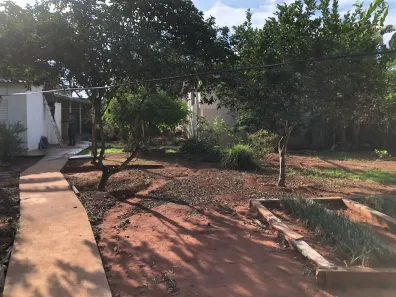Fazenda/Sítio com 3 Quartos à venda, 350m² no Morada dos Pássaros, Uberlândia