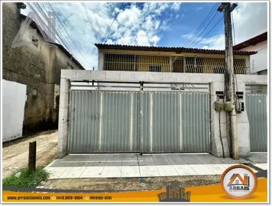 Casa com 3 Quartos para alugar, 100m² no Rachel de Queiroz, Fortaleza