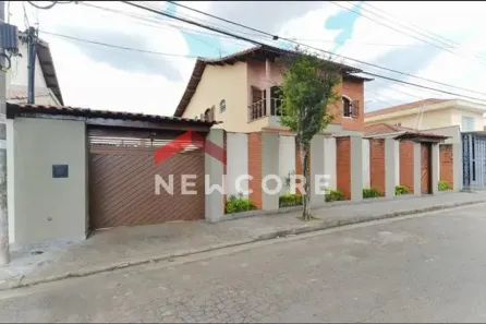 Sobrado com 5 Quartos à venda, 290m² no Vila Galvão, Guarulhos