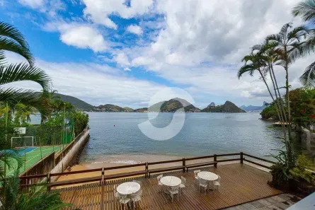 Casa com 3 Quartos à venda, 180m² no São Francisco, Niterói