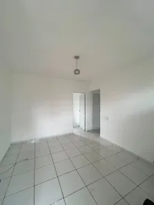 Apartamento com 2 Quartos para alugar, 50m² no Jardim Carambeí, São Roque
