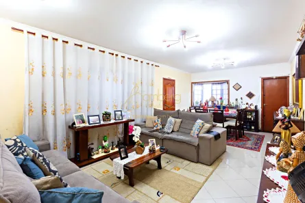 Casa com 3 Quartos à venda, 145m² no Jardim Campo Grande, São Paulo