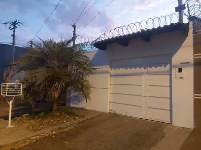 Casa com 2 Quartos à venda, 94m² no Parque Santa Rita, Goiânia