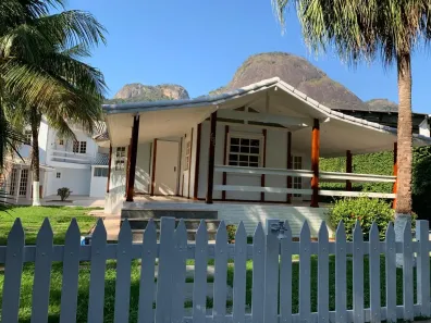 Casa de Condomínio com 3 Quartos à venda, 312m² no Jacarepaguá, Rio de Janeiro