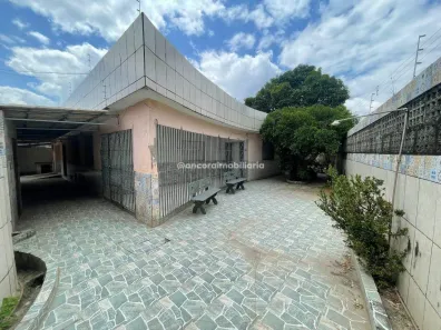 Casa com 3 Quartos à venda, 231m² no Iputinga, Recife